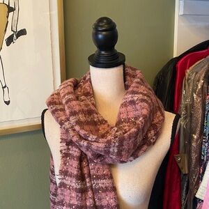 Stunning Chicos scarf